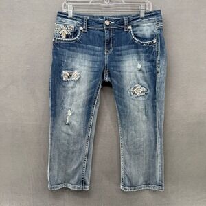 Grace in LA Women 30 Capri Jeans Medium Wash Embellished Embroidered Distressed